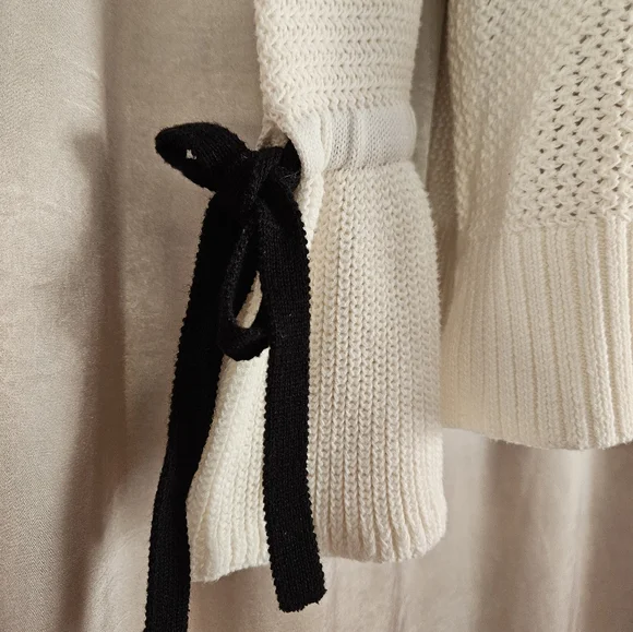 NWOT LOFT white open knit bell sleeve ribbon sweater Womens Medium - Picture 2 of 7